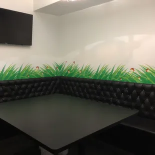 Large Karaoke room up to 15 people Max