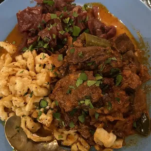 Goulash spatzel and red cabbage