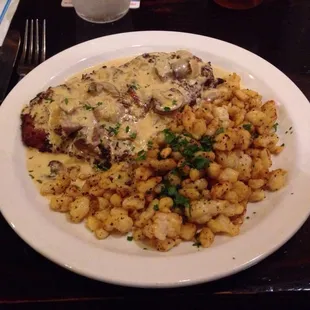 rahmschnitzel mit spaetzle