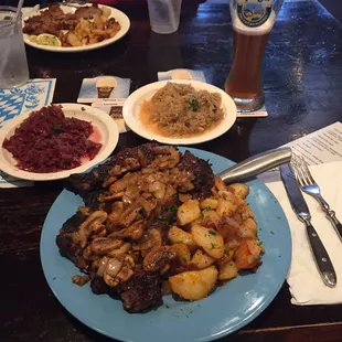 chicken wings and fried chicken, food