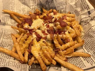 Longshots Bar & Grill