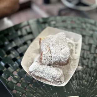 FRESH HAMMADE BEIGNETS 3