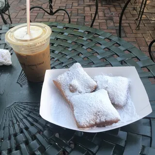 ICED WHITE CHOCOLATE AU LAIT