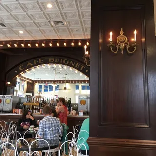 DECATUR CLUB