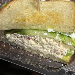 Tuna Sandwich