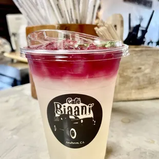 Hibiscus mint lemonade