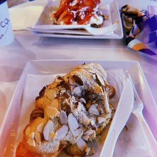 Almond Croissant
