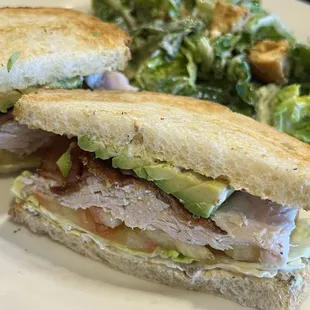 Turkey Avocado Sandwich