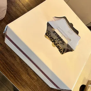 To Go Cake Box