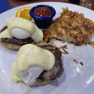 Beef Tenderloin Benedict Brunch
