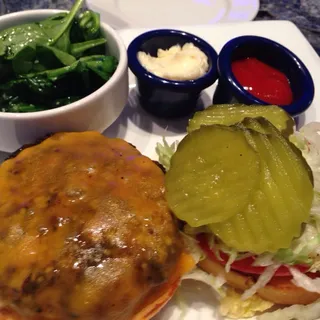 Uncle Troop's Classic Cheeseburger