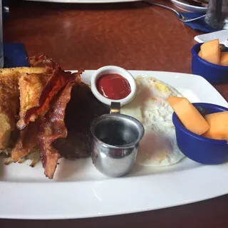 Classic French Toast Platter Brunch