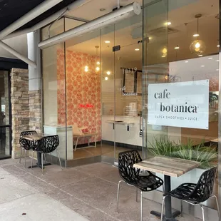 Cafe Botanica outdoor seating 10319 Pacific Street Omaha First online order $5 off