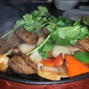 Bo luc lac (shaken beef) good!