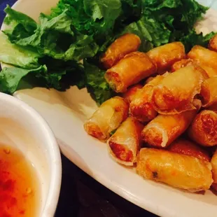 They're cute and delicious !!! Mini egg rolls!!!