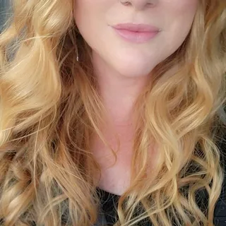 Lauren E.