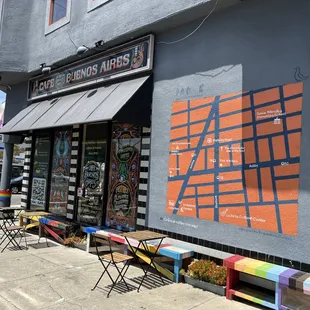 5/16/22 Outside seating and decor