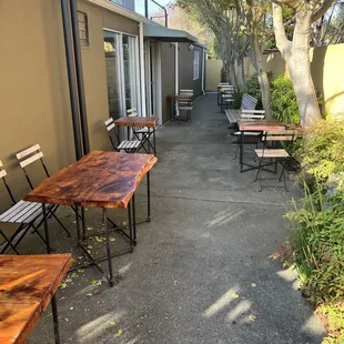 The little hidden gem at 10th St and Dwight. Nice patio tucked away.