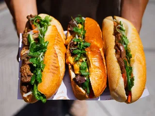 Ding Tea Near Disney