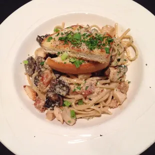 Chicken Linguini Carbonara