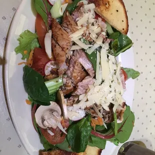 Delicious salad.  I also had the African peanut soup, it was fantastic