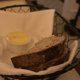 Bread basket for two
