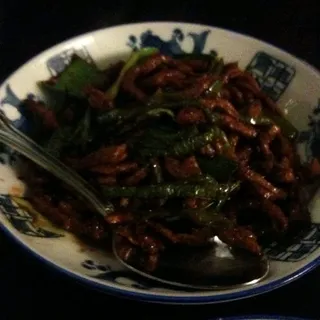 Shredded Beef with Green Chili