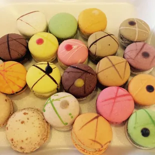 Mini-macaroons