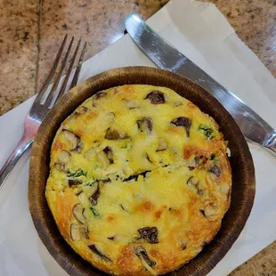 Kale &amp; mushroom quiche