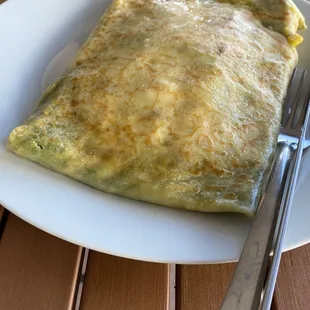 Vegetarian crepe with eggs