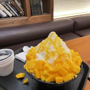 Mango Shaved Ice (seasonal)