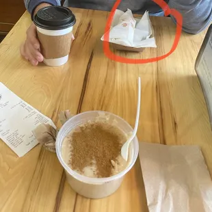 Coffee, quesito (circled) and coconut oatmeal