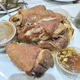 Crispy Pata