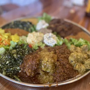 Vegan Combination Platter (VG) &amp; Meat Combination Platter