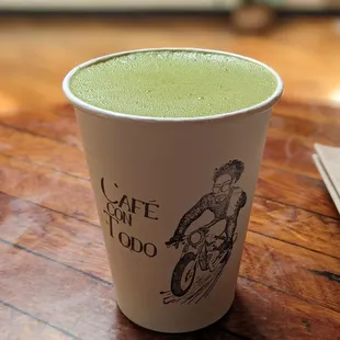 Lily pad: Matcha latte with raspberry