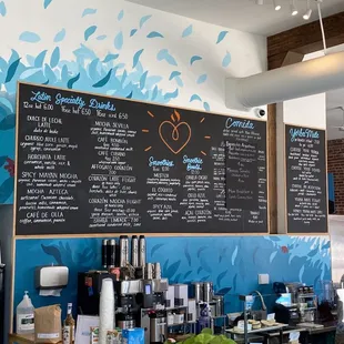 Crossroads locale, still the same great vibe!