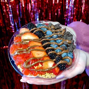 New Açaí bowls!! We have organic açaí and a variety of fresh fruit toppings