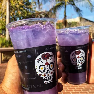 &quot;Como la flor&quot; Lavender glitter lemonade.