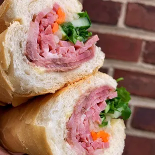 Regular banh mi