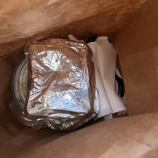 Packaged nice and neatly :including utensils