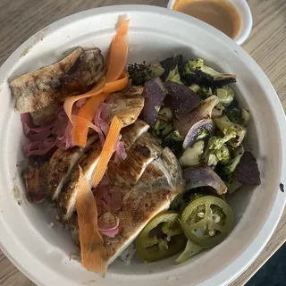 Gaga's Grilled Chicken Bowl Lunch