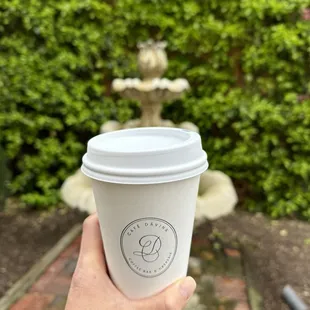 Cafe Davina coffee to go!