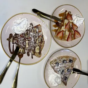 Cheesecake (Top Left), Blackberry (Top Right), Sweet Dream (Bottom