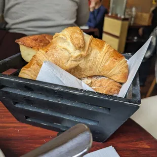 Baked basket
