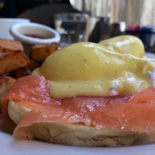 Salmon Benedict
