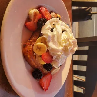 Berry Banana French Toast