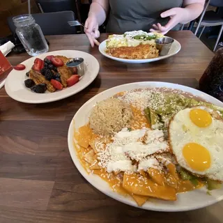 Chilaquiles Divorciados