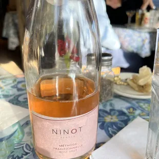 Excellent value French bubbly!