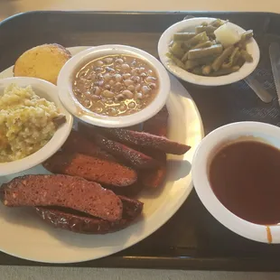Sausage plate with 3 sides.