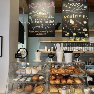 Nom! Nom! Nom! Lots to love about this cafe!